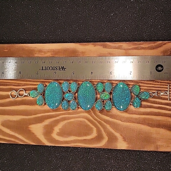 Gorgeous Triple Opal Bracelet - NWOT - Picture 4 of 7